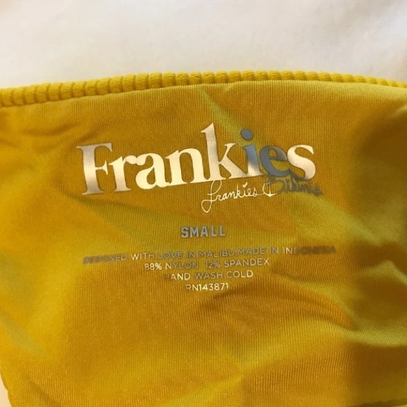 NEW Ribbed Bikini Bottom - Picture 6 of 10